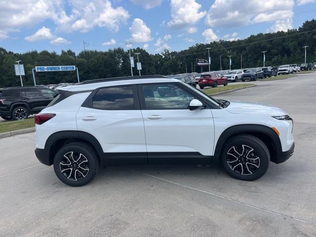 new 2026 Chevrolet TrailBlazer car, priced at $31,855