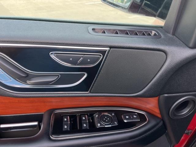 used 2020 Lincoln Navigator car, priced at $37,990