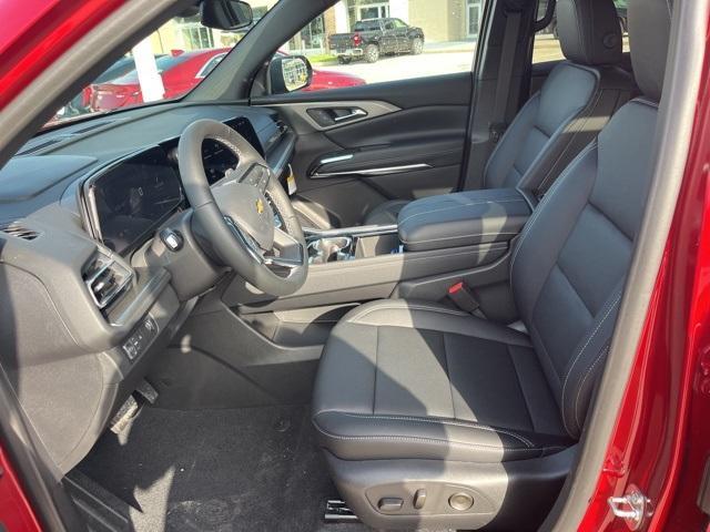 new 2025 Chevrolet Traverse car, priced at $44,124