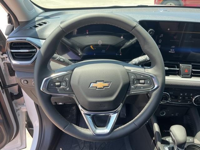 new 2025 Chevrolet TrailBlazer car, priced at $30,585