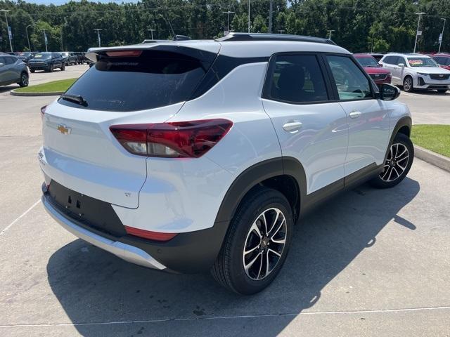 new 2025 Chevrolet TrailBlazer car, priced at $30,585
