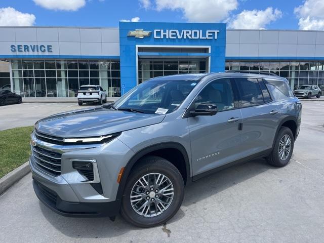 new 2026 Chevrolet Traverse car, priced at $43,239
