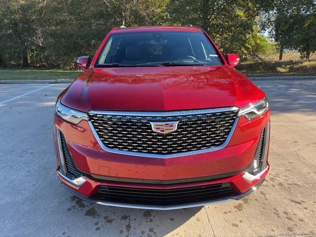 new 2025 Cadillac XT6 car, priced at $60,290