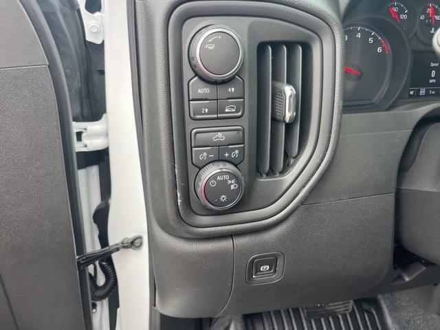 new 2025 Chevrolet Silverado 1500 car, priced at $44,175