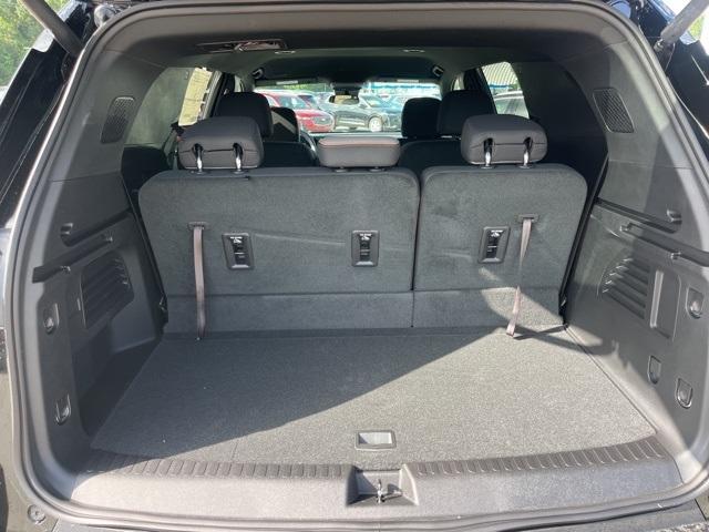 new 2025 Chevrolet Traverse car, priced at $42,594