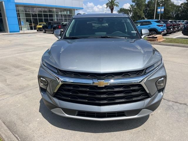 new 2025 Chevrolet Blazer car, priced at $34,014