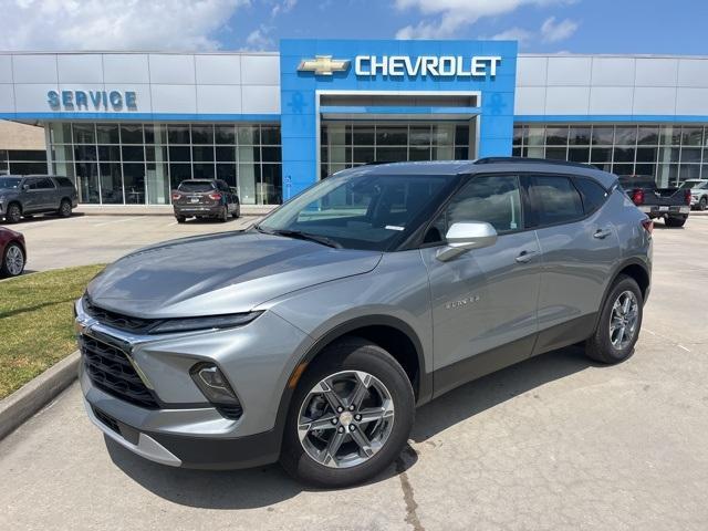 new 2025 Chevrolet Blazer car, priced at $34,014
