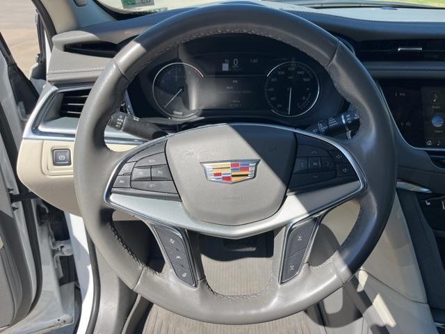 used 2020 Cadillac XT5 car, priced at $20,990
