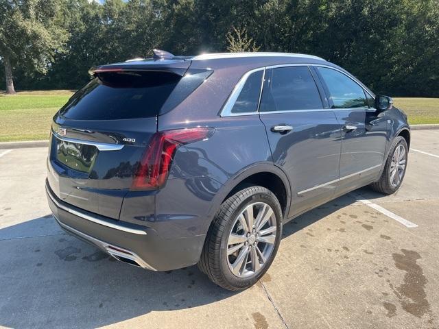 used 2025 Cadillac XT5 car, priced at $41,990