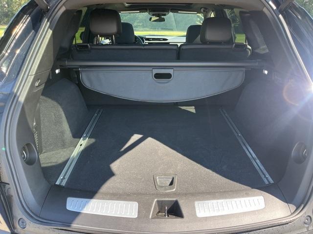 used 2025 Cadillac XT5 car, priced at $41,990