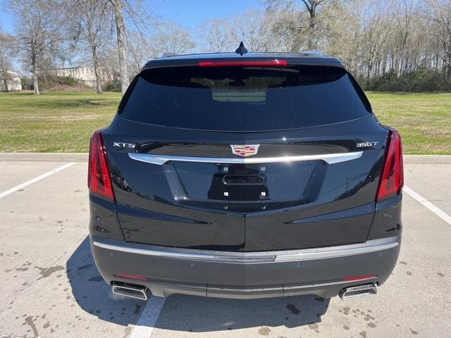 new 2024 Cadillac XT5 car, priced at $45,240