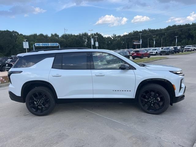 new 2026 Chevrolet Traverse car, priced at $58,104