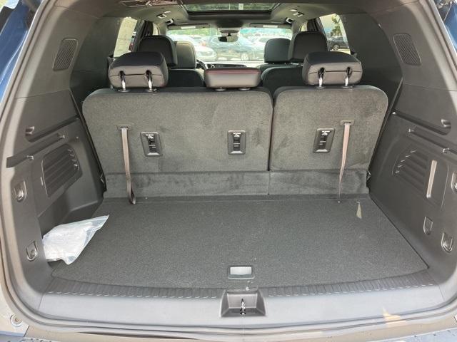 new 2026 Chevrolet Traverse car, priced at $56,899