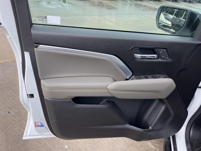 new 2025 Chevrolet Colorado car, priced at $54,439
