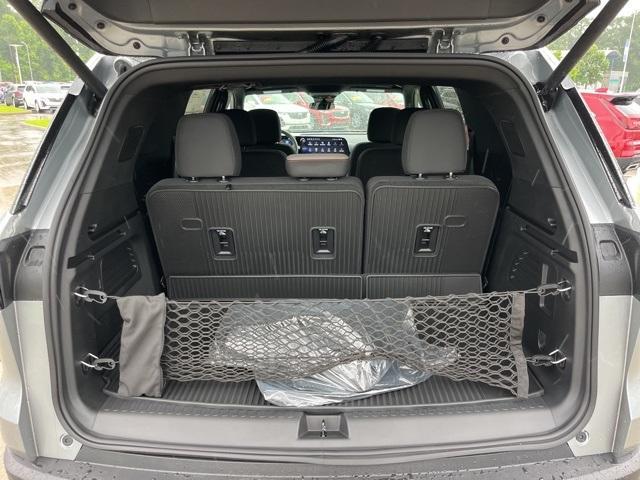 new 2025 Chevrolet Traverse car, priced at $45,094