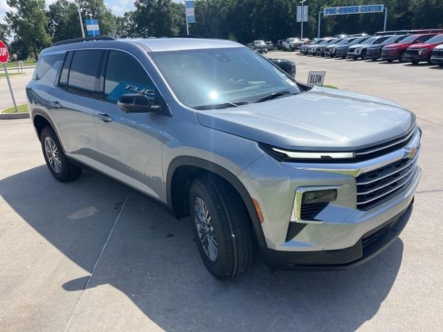 new 2025 Chevrolet Traverse car, priced at $42,094