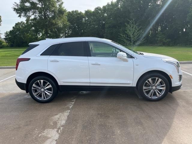 used 2020 Cadillac XT5 car, priced at $28,990