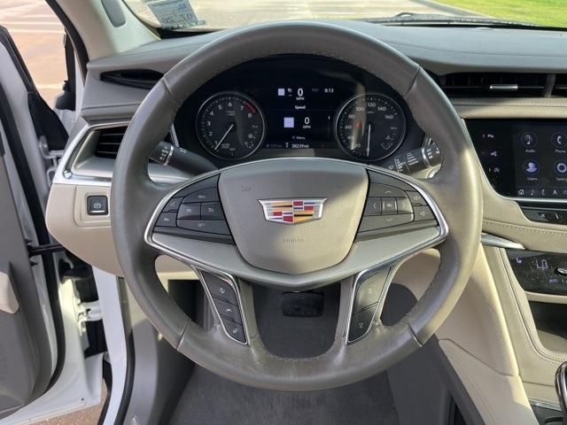 used 2020 Cadillac XT5 car, priced at $28,990