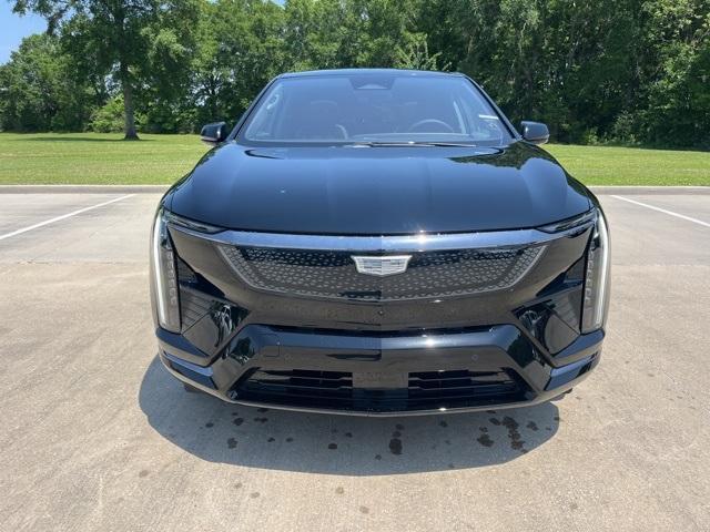 new 2025 Cadillac OPTIQ car, priced at $57,319