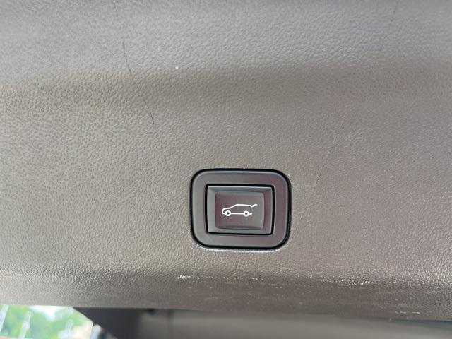 used 2022 Chevrolet Tahoe car, priced at $48,990