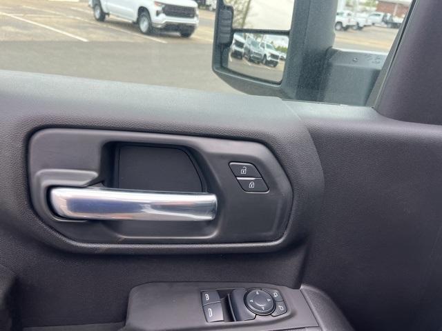 new 2025 Chevrolet Silverado 2500 car, priced at $49,595