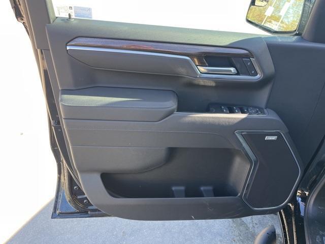new 2025 Chevrolet Silverado 1500 car, priced at $56,370