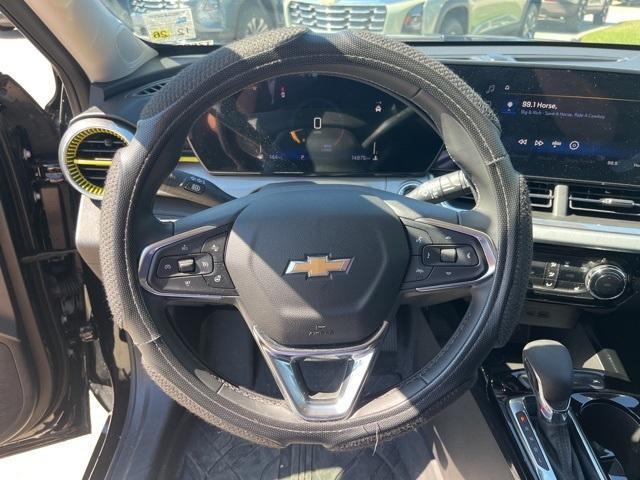 used 2025 Chevrolet Trax car, priced at $23,490