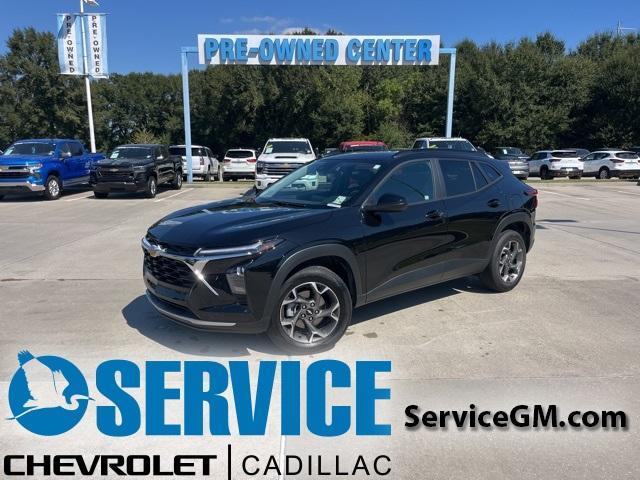 used 2025 Chevrolet Trax car, priced at $23,490