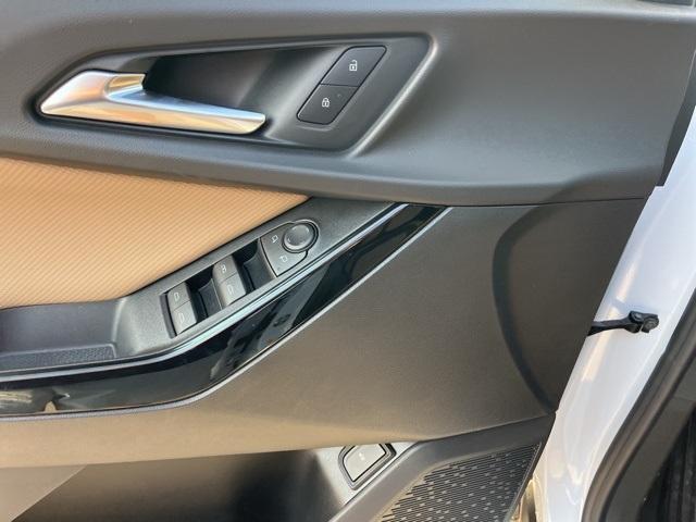 new 2026 Chevrolet Equinox car, priced at $35,609
