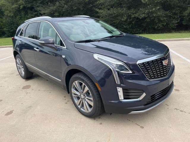 new 2025 Cadillac XT5 car, priced at $53,010