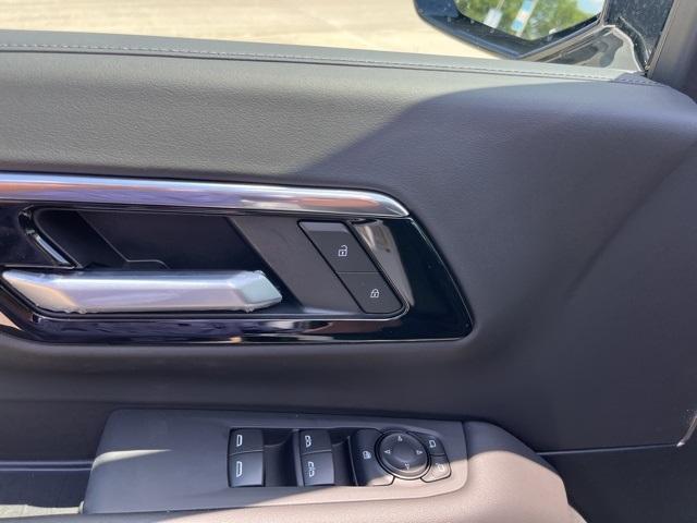 new 2025 Chevrolet Tahoe car, priced at $61,694