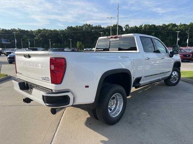 new 2025 Chevrolet Silverado 3500 car, priced at $93,664