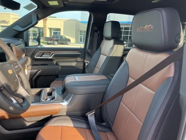 new 2025 Chevrolet Silverado 3500 car, priced at $93,664