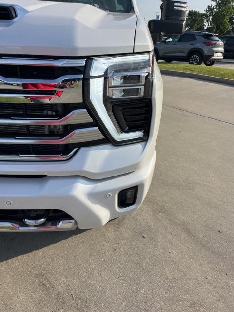 new 2025 Chevrolet Silverado 3500 car, priced at $93,664