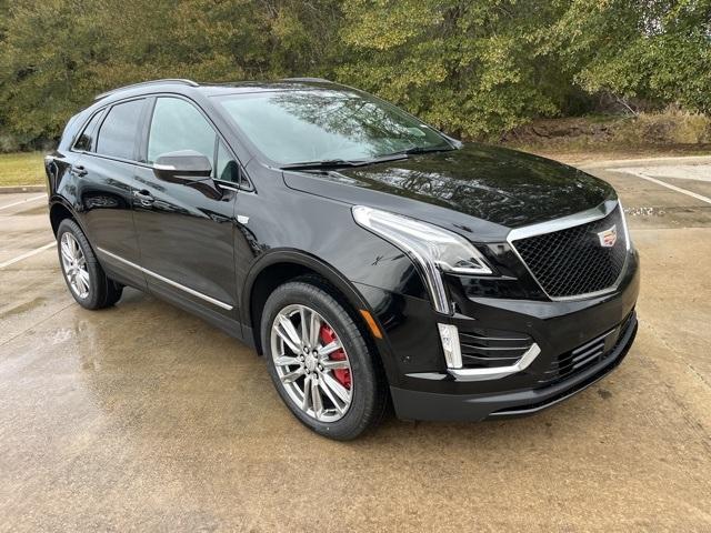 new 2025 Cadillac XT5 car, priced at $62,185