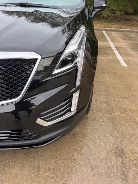 new 2025 Cadillac XT5 car, priced at $62,185