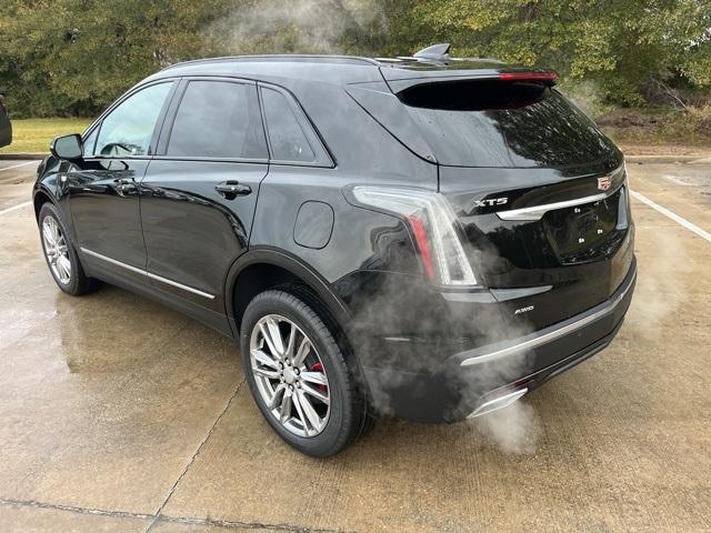 new 2025 Cadillac XT5 car, priced at $62,185