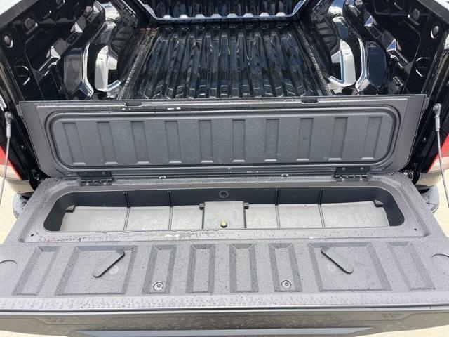 new 2025 Chevrolet Colorado car, priced at $41,209