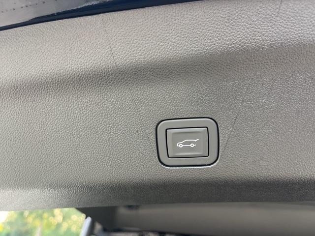 new 2025 Cadillac Escalade ESV car, priced at $108,995
