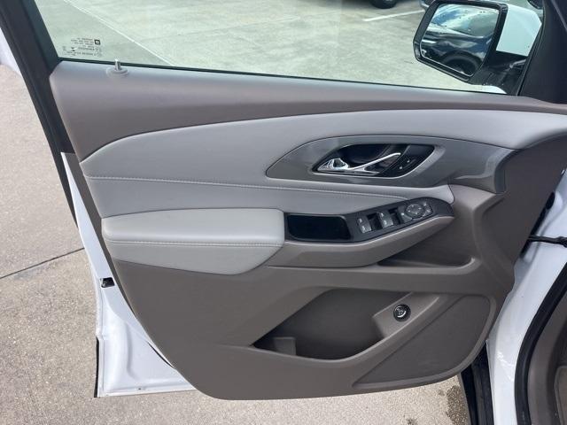 used 2020 Chevrolet Traverse car, priced at $18,990