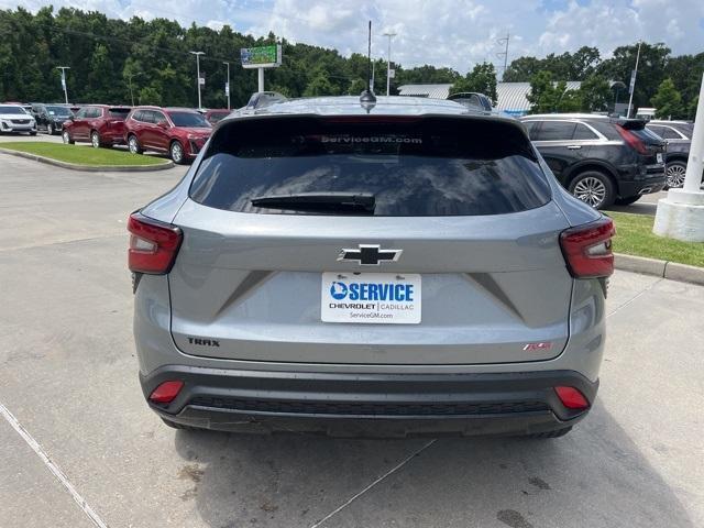 new 2025 Chevrolet Trax car, priced at $27,184
