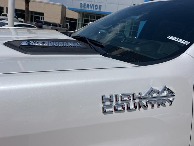 new 2025 Chevrolet Silverado 2500 car, priced at $86,949
