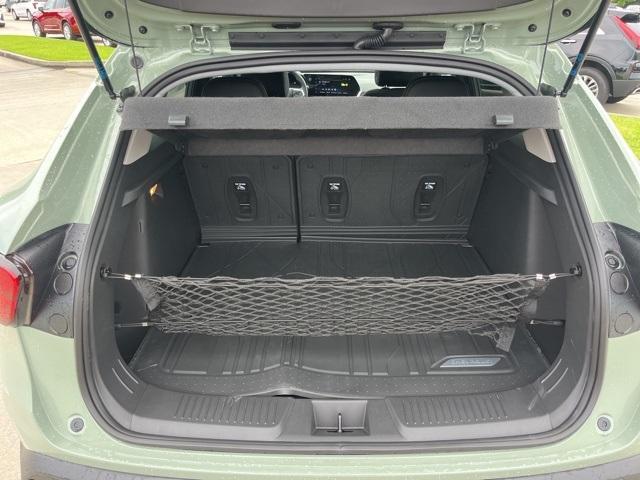new 2025 Chevrolet Trax car, priced at $27,579