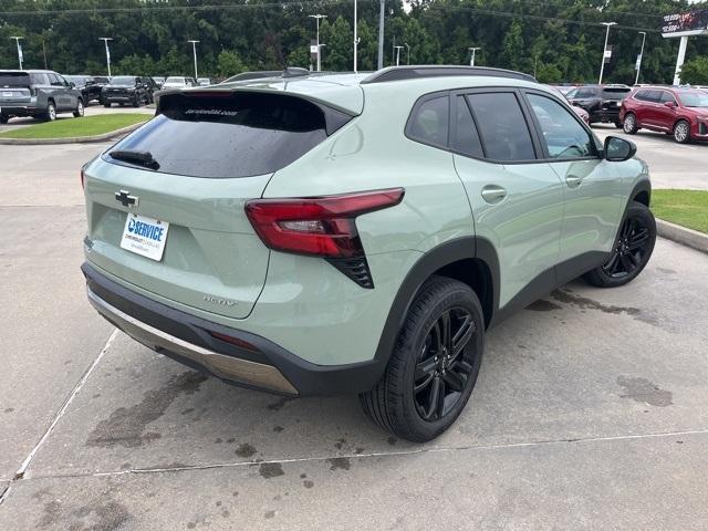 new 2025 Chevrolet Trax car, priced at $27,579