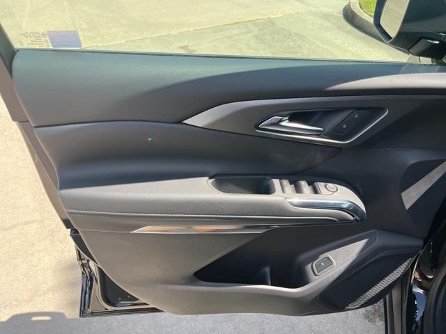 new 2025 Chevrolet Traverse car, priced at $42,094