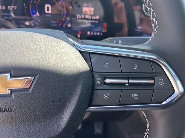 new 2025 Chevrolet Traverse car, priced at $42,094