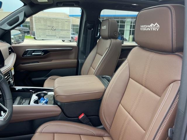 new 2025 Chevrolet Suburban car, priced at $87,894