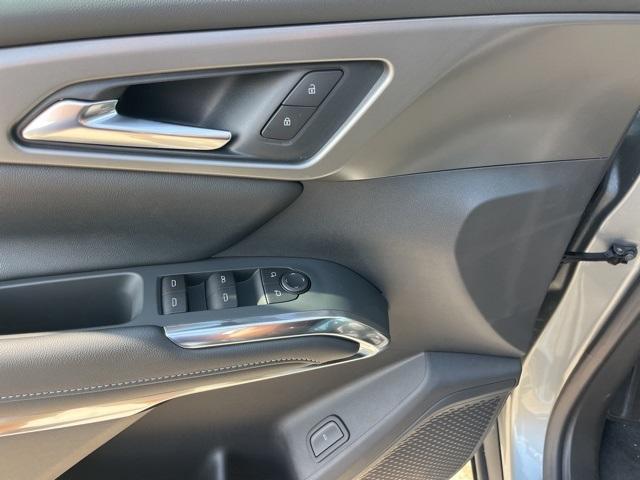 new 2026 Chevrolet Traverse car, priced at $43,239