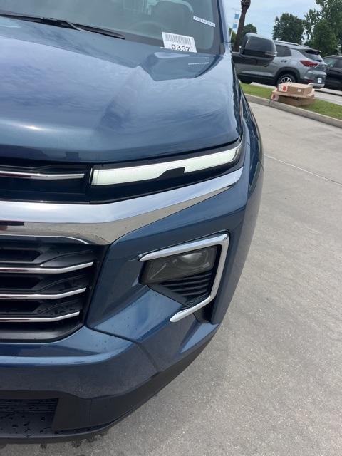 new 2025 Chevrolet Traverse car, priced at $42,594