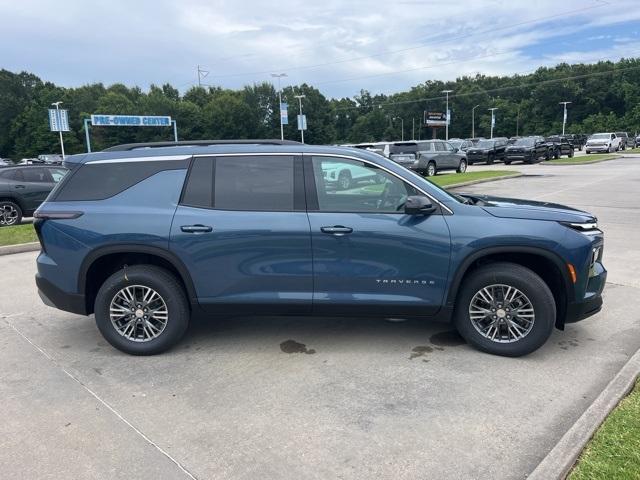 new 2025 Chevrolet Traverse car, priced at $42,594